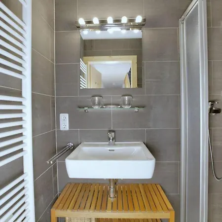Schoeneben Ferienwelt Tatil Evi Wald im Pinzgau