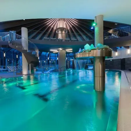 Schoeneben Ferienwelt * Wald im Pinzgau