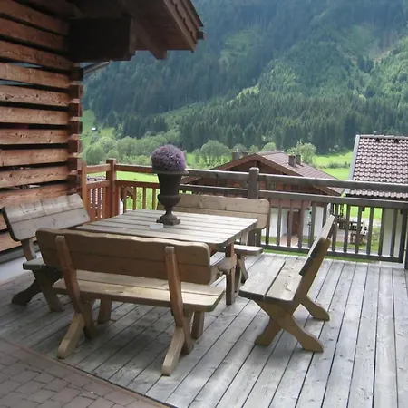 Holiday home Schoeneben Ferienwelt Wald im Pinzgau